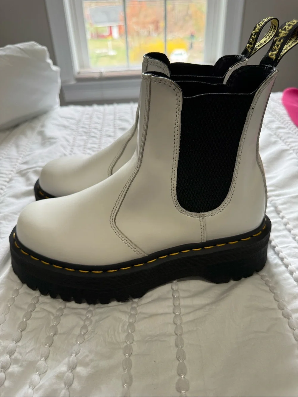 Dr. Martens 2976 Quad Platform Chelsea Boots White Size 7 Women EU 38